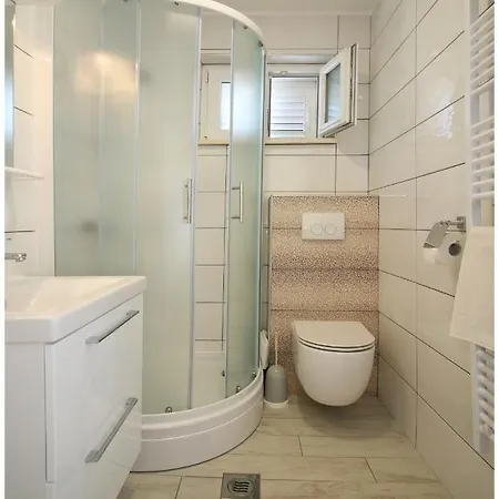 Apartment Maxim Primošten Exteriör bild