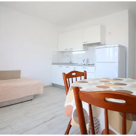 Apartment Maxim Primošten Exteriör bild