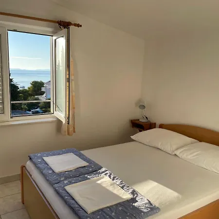 Apartment Maxim Primošten Exteriör bild