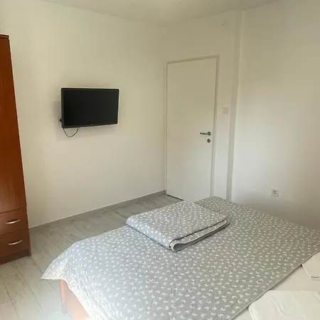 Apartment Maxim Primošten Exteriör bild