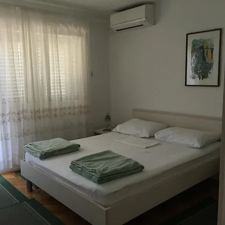 Apartment Maxim Primošten Exteriör bild