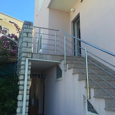 Apartment Maxim Primošten Exteriör bild