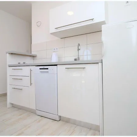Apartment Maxim Primošten Exteriör bild