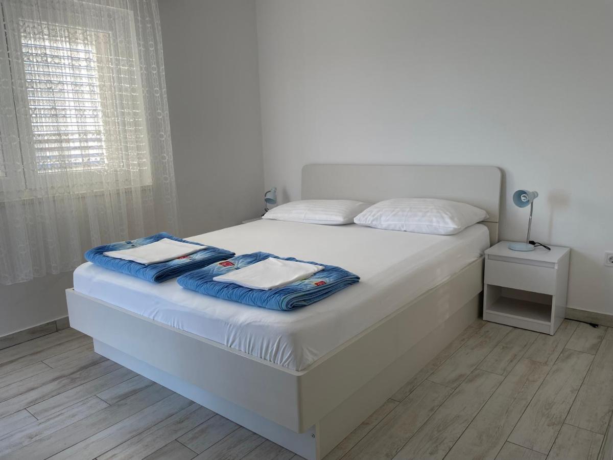 Apartment Maxim Primosten